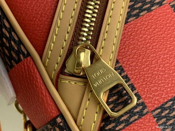 WIS VUITTON LOUIS Messenger-24*24*8CM Chess 0213